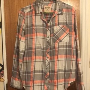 Women’s M grey/peach plaid/flannel shirt